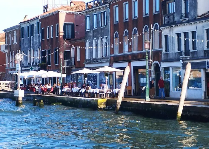 Appartamento Immersa Nel Venezia